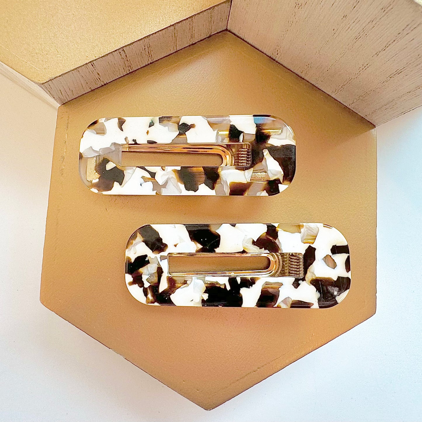 Tortoise Hair Clips x