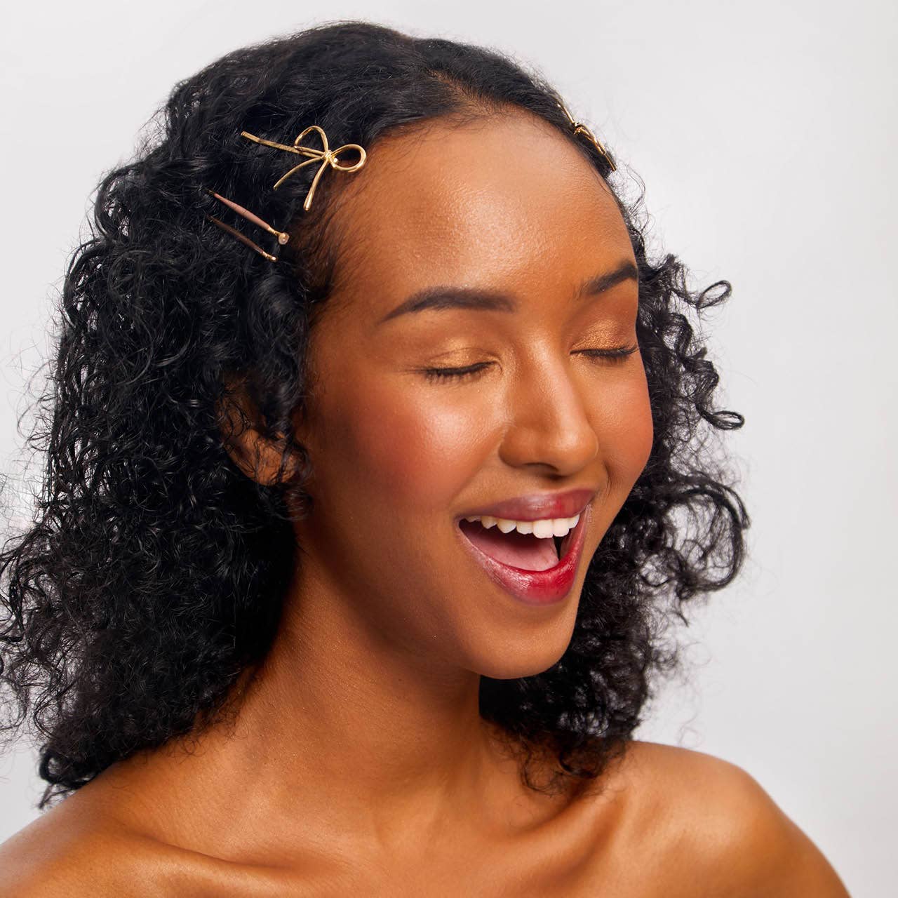 Bow Bobby Pins Set