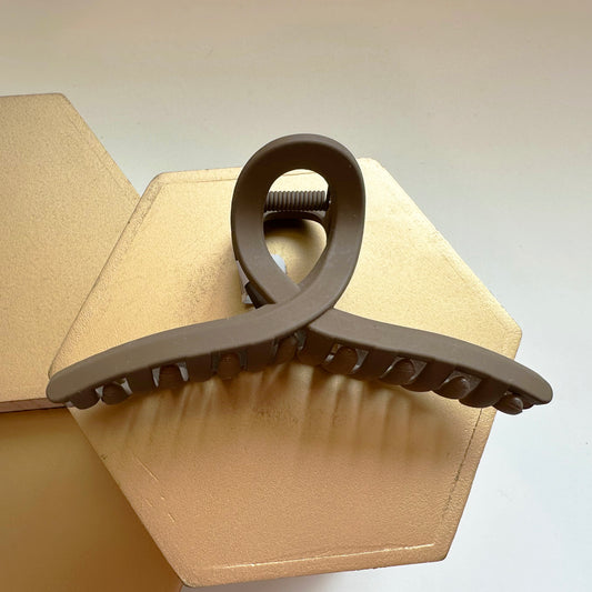 Twisted Trinity Claw Clip