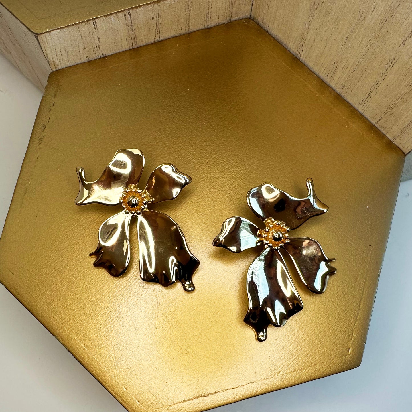 Gold Flower Earrings